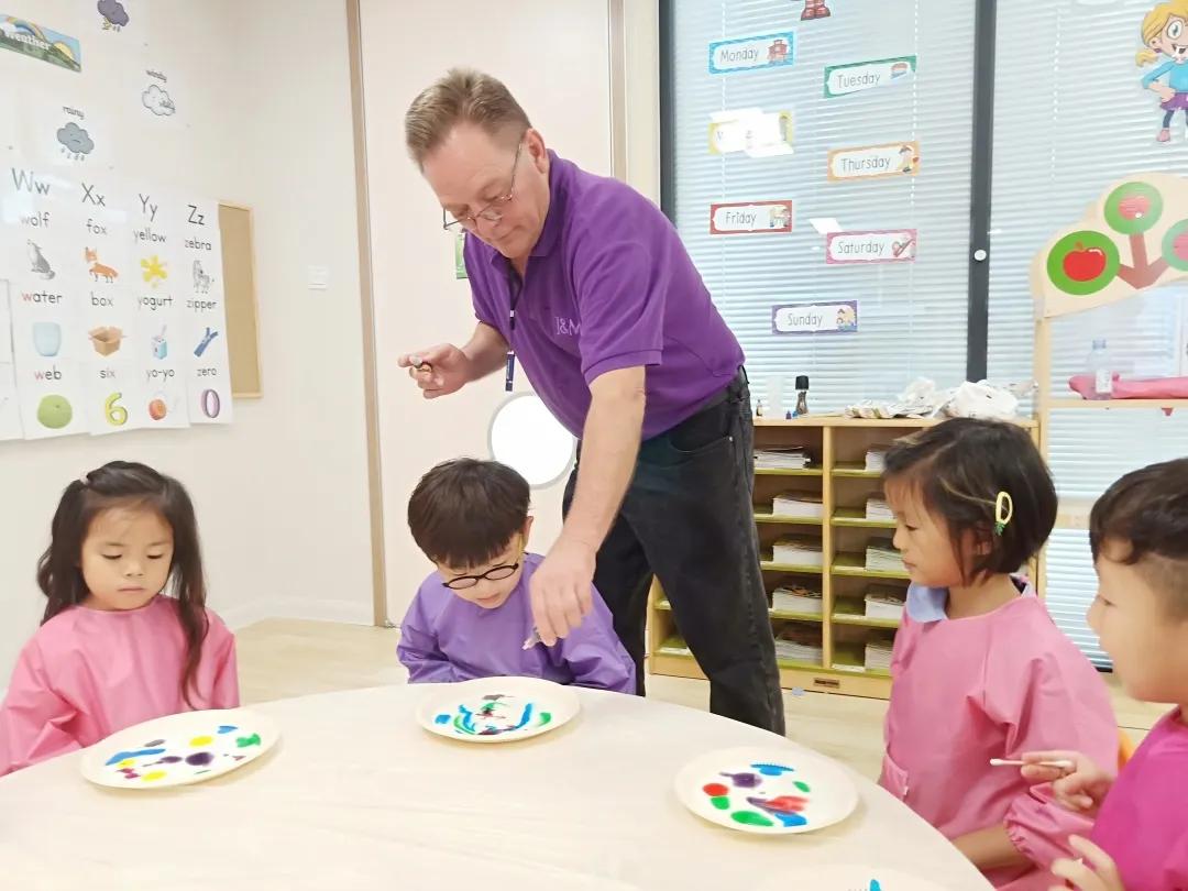 对面的家长看过来,天津滨海新区最好的私立幼儿园