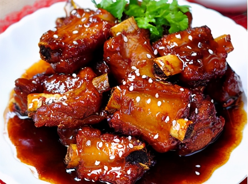 甜蜜蜜的素瓜汤，配上“黑暗排骨”，这个夏天恋爱了