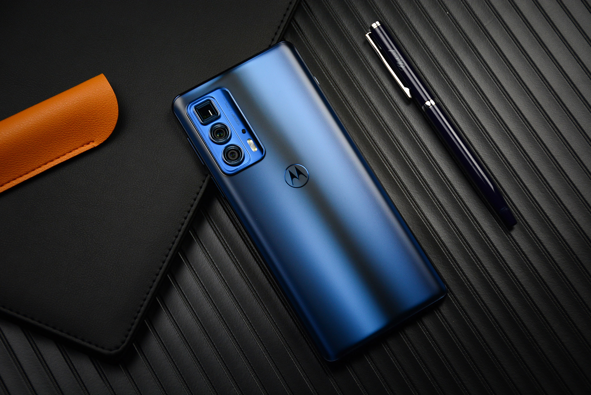 摩托罗拉edgespro混合变焦,摩托罗拉手机edgespro50倍变焦