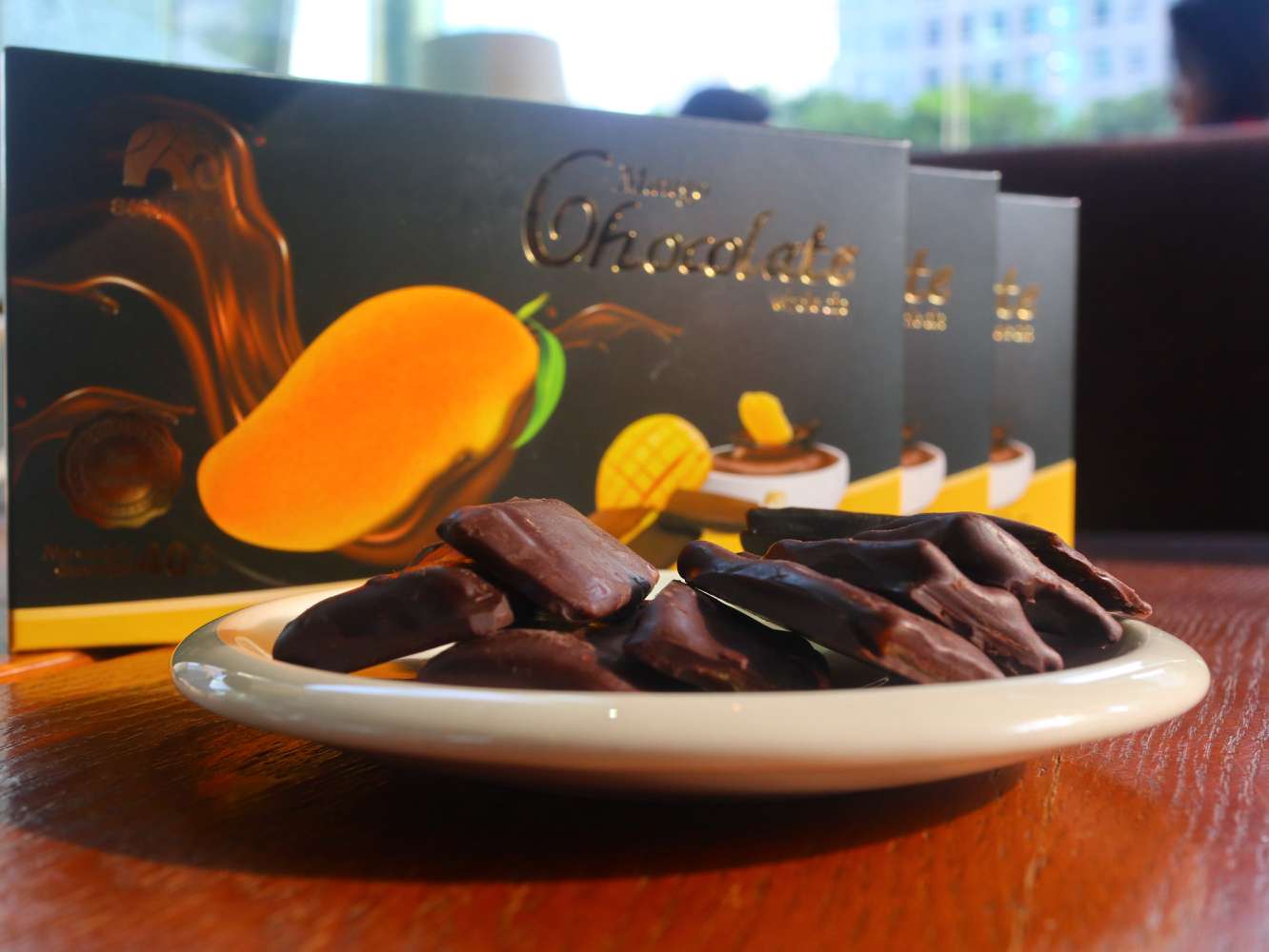 椰奶巧克力芒果干,巧克力酱芒果干