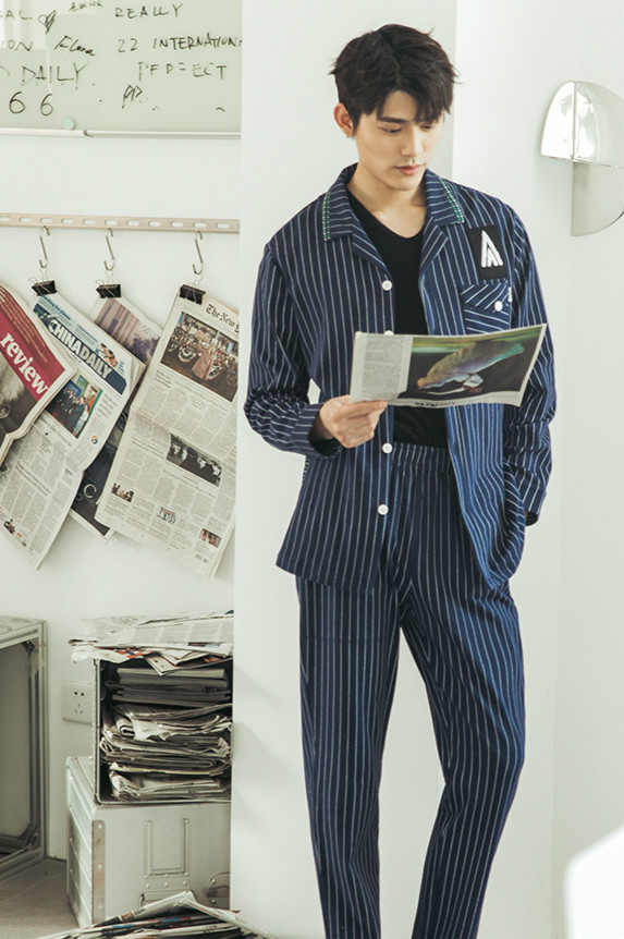 易烊千玺衣服小众品牌,易烊千玺同款平价国潮t恤