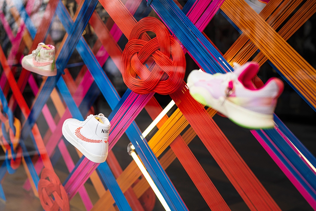 索尼g大师24-70f4镜头评测,sel35f18索尼