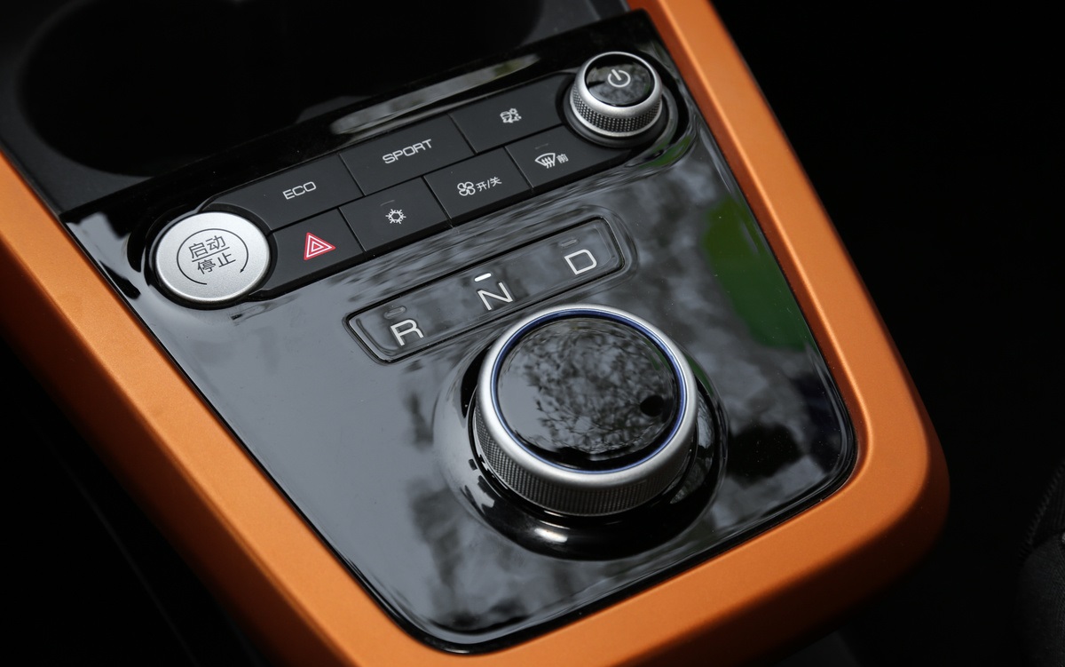 每公里只需4毛钱的车,续航400km以上售价8万以下的汽车