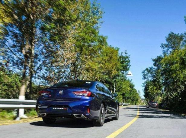 君威gs怎么看还有多少油,君威gs怎么看还能跑多少公里