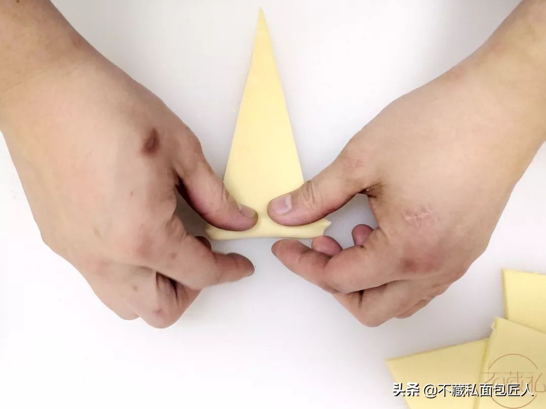 2020第一撸！这个面包酥到连渣都不放过