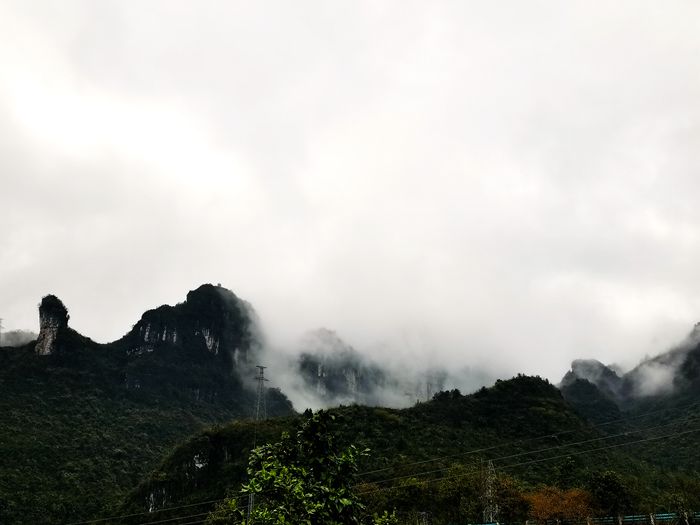 雨中的梵净山景色,烟雨梵净山