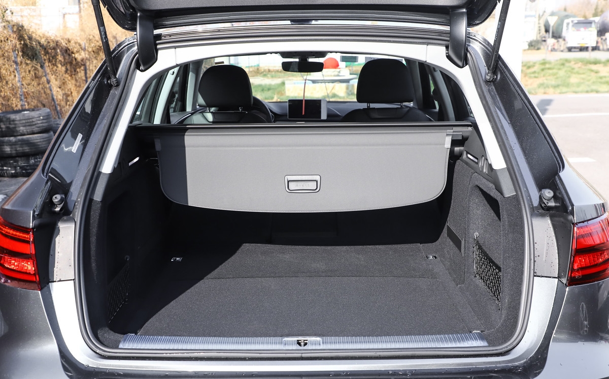 想要BBA，又要与众不同？这三台车能满足，都有性感大屁股