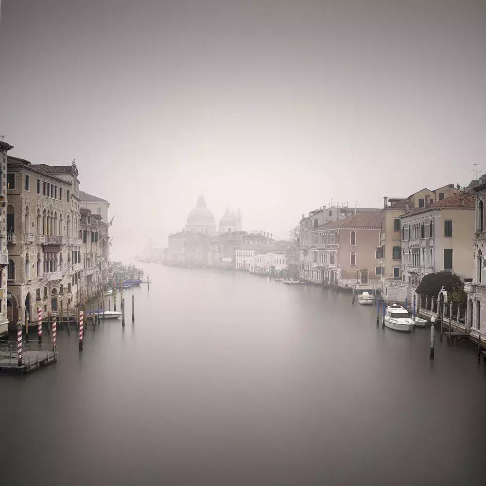 阴雨天怎么拍风景视频,阴雨天怎么拍胶片照好呢