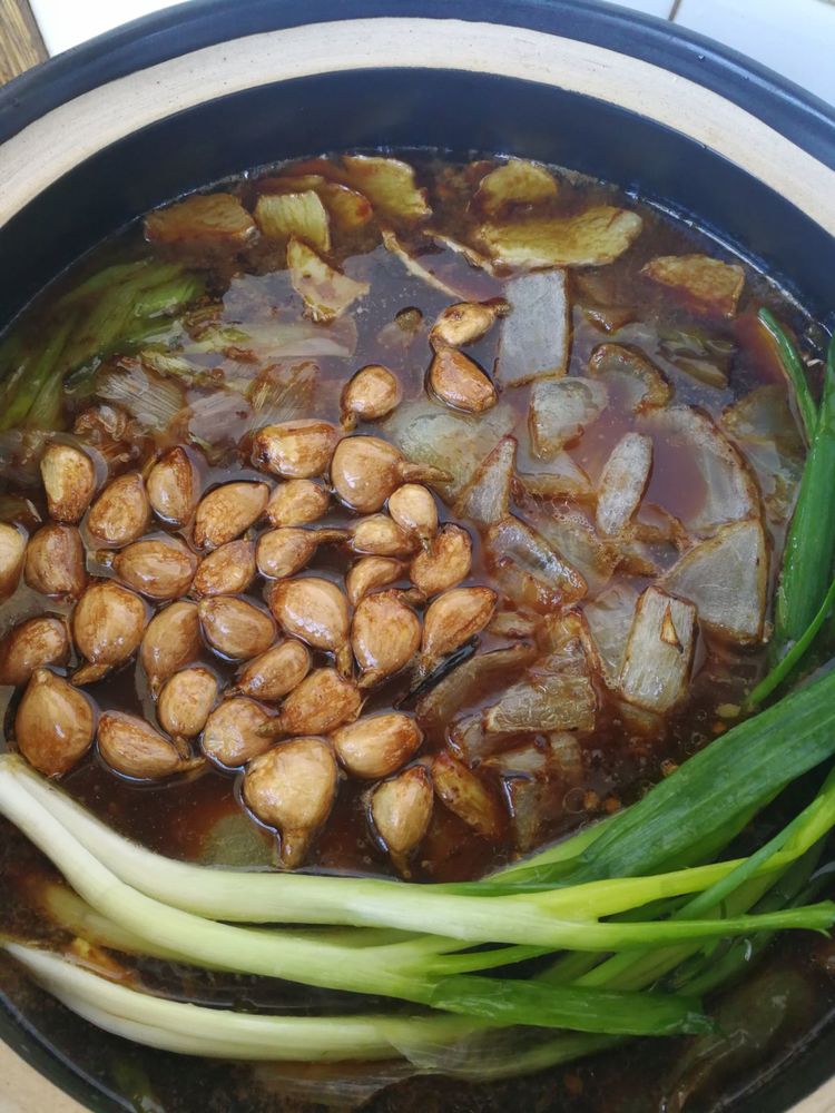 有熬好的卤汁怎么卤鸡腿,自家卤五香老卤汁怎么做鸡腿好吃