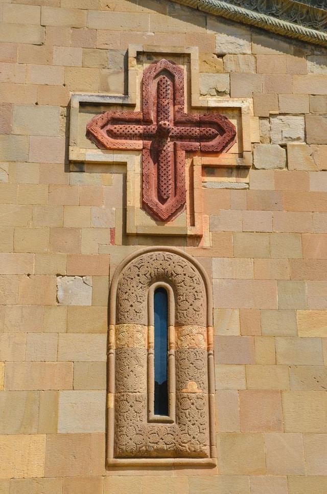 处处教堂的姆茨赫塔，基督教的起源