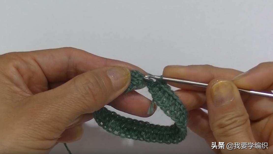 最新单指手套编织教程,五指露指手套编织教程新手