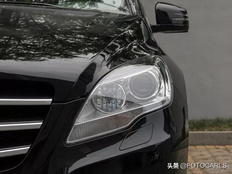 2017款奔驰r320豪华型测评,奔驰r320商务臻藏版2017评测