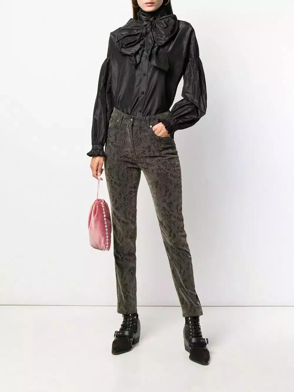 同样的衬衫别人穿怎么就那么好看,每个人都有的衬衫