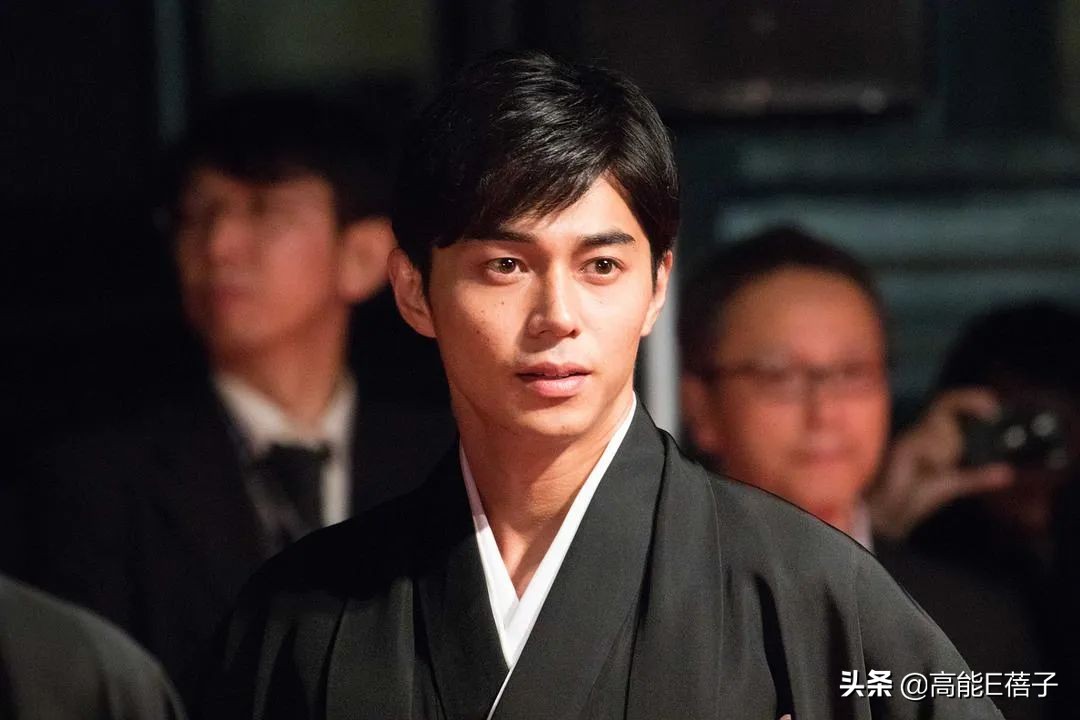 渡边杏回应丈夫出轨,出轨男方全额承担抚养费