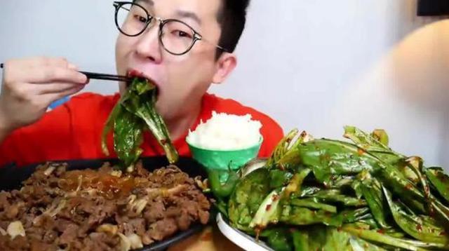 胃粘膜受损三种食物养胃护胃,用什么泡水喝养胃修复胃黏膜