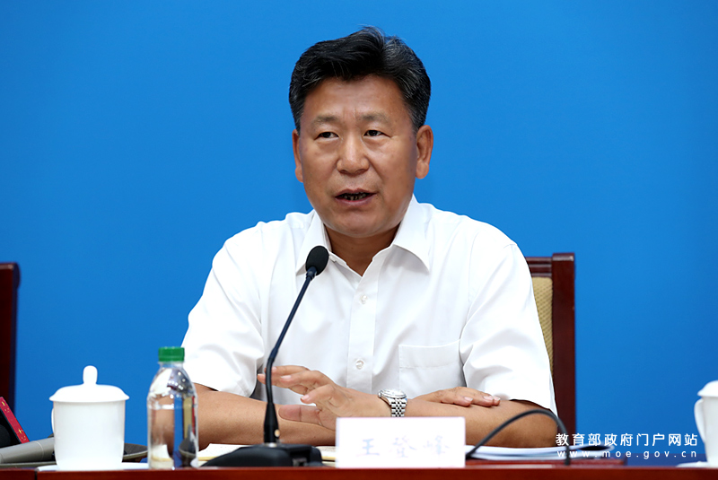 教育部未来10年足球特色学校,全国将建足球幼儿园