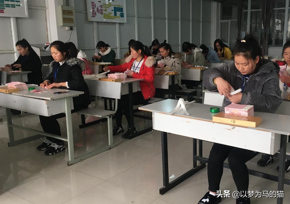 目前大专就业率比较高的专业,大专选什么专业就业前景好工资高