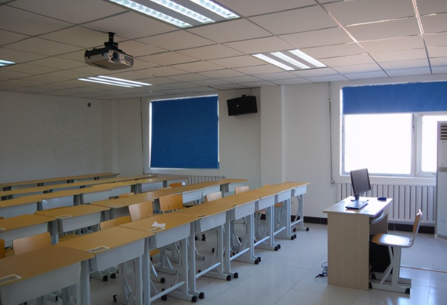 同样是当老师，私立、公立、机构各有哪些利弊，求职请慎重