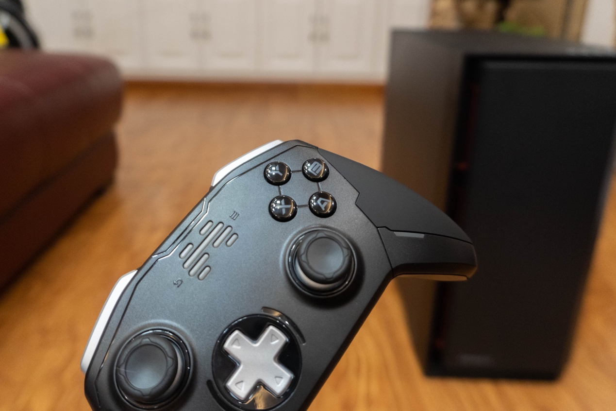 不负精英之名北通宙斯精英版手柄,北通宙斯精英手柄体感瞄准