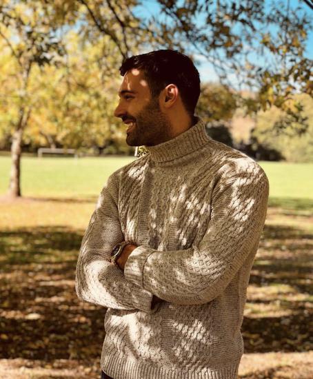 王一博肖战的日常穿搭你更pick谁,王一博穿牛仔上衣与肖战同框视频