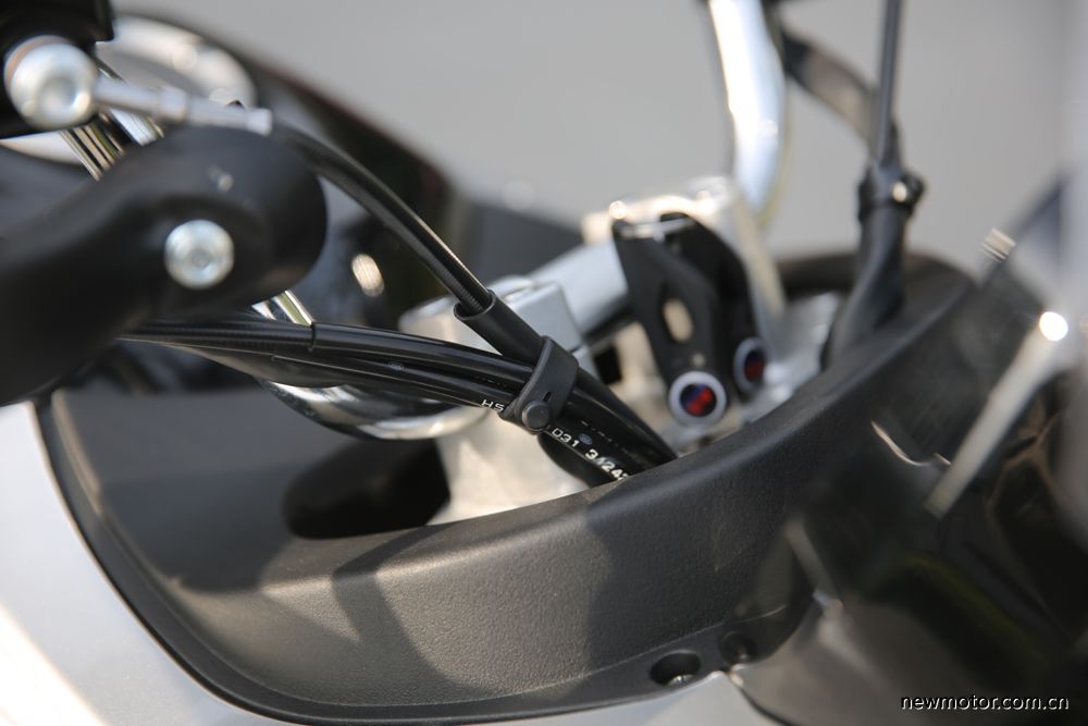 大运300拉力车发动机是不是本田的,大运300拉力车直播