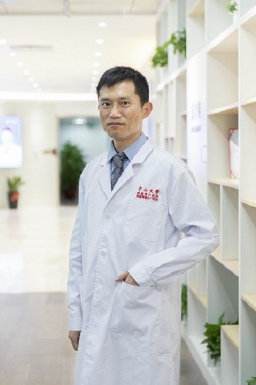 癌症晚期疼痛怎么去医院开止痛药,癌症晚期疼得受不了去哪个医院呢