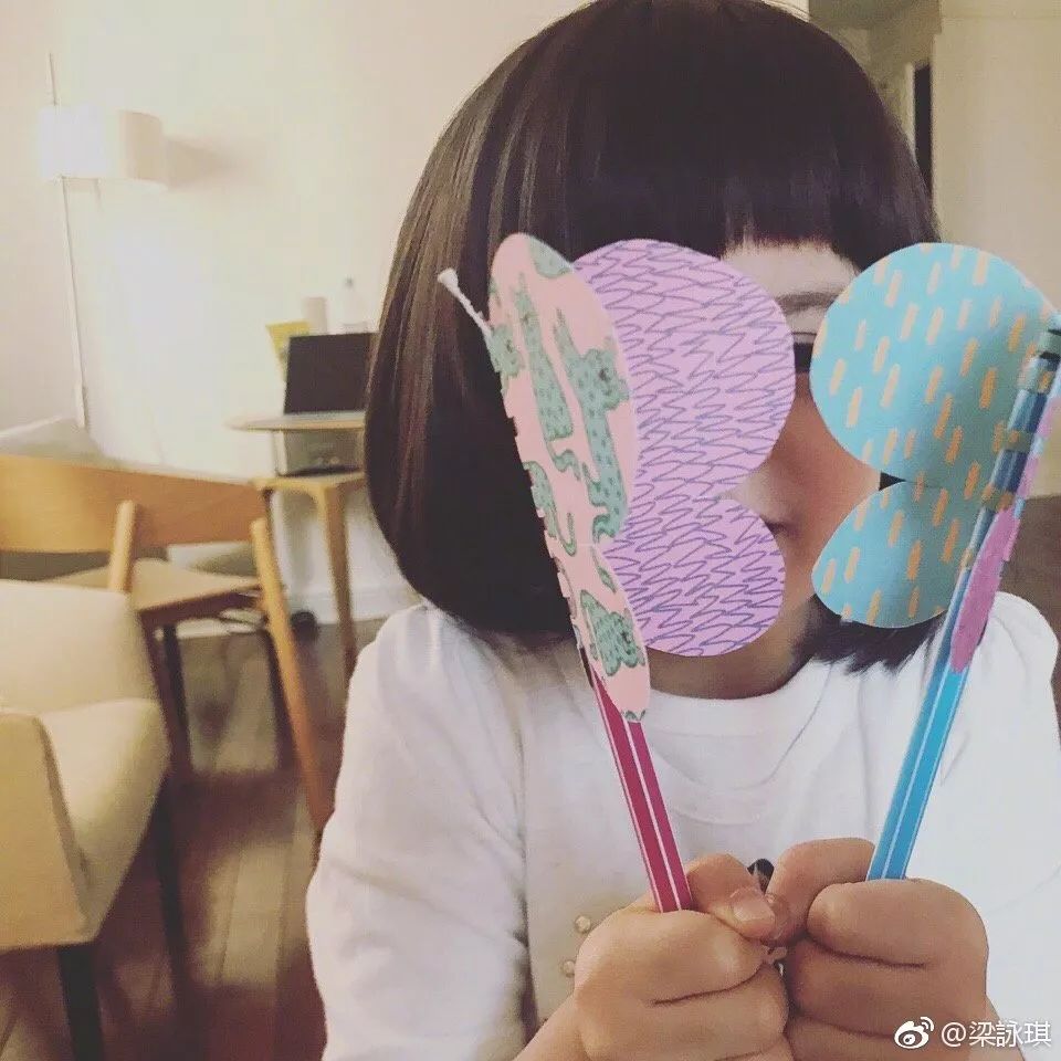 ​都说小糯米神似杨幂美到犯规，梁咏琪女儿的混血颜才堪称一绝