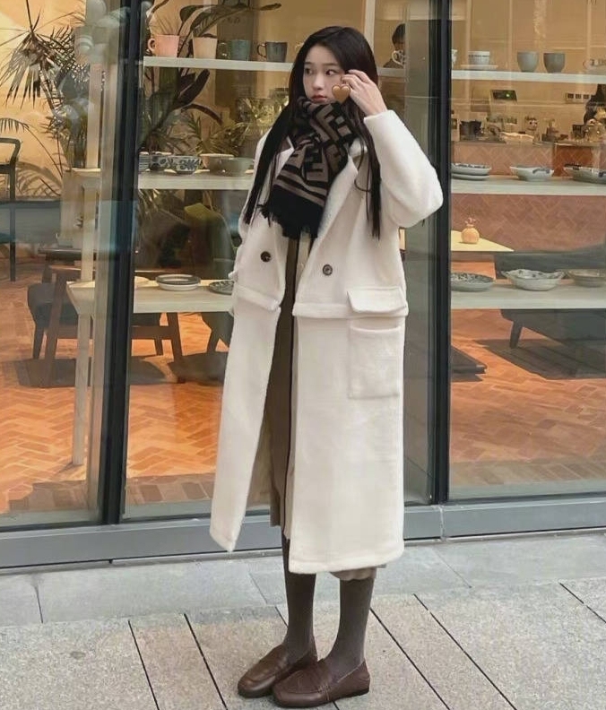 韩国冬季露腿穿搭,ins韩国冬季露腿穿搭