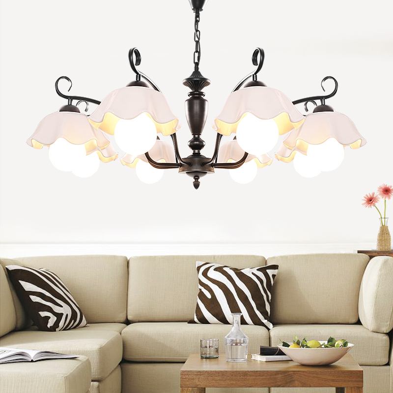 差一步就砸到了!少看一眼,千元吊灯变掉灯,吊灯验收看好这四点