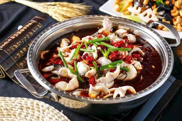 五一必打卡人气美食街推荐,7条吃货必打卡的美食街