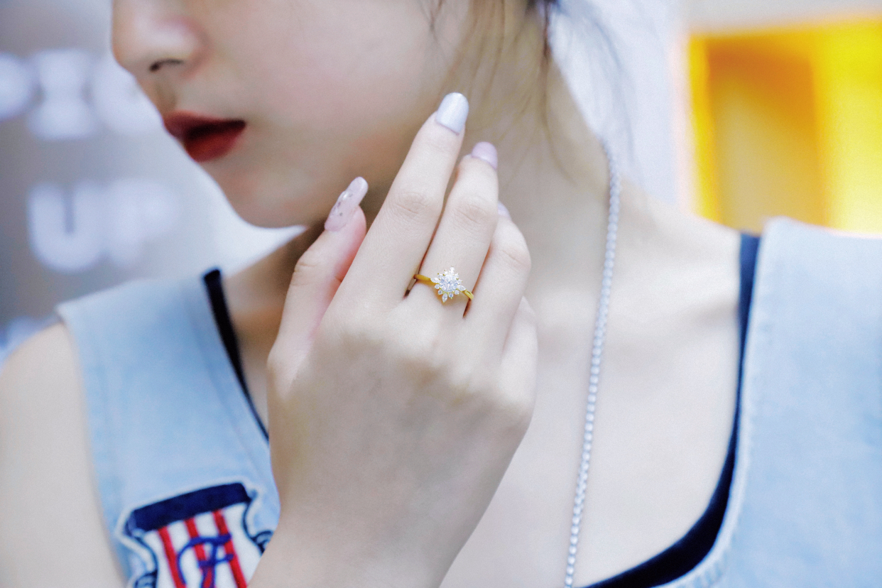 最好的钻戒是什么颜色,钻戒性价比推荐参数