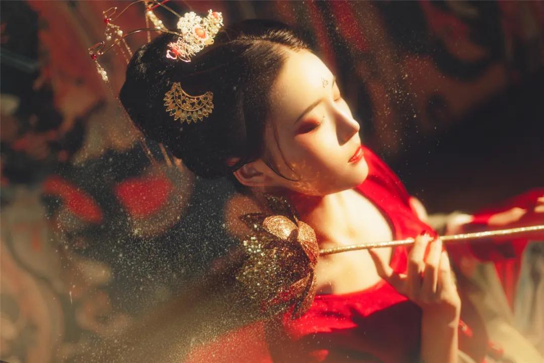 如果,每一种古乐都是一位佳人,你觉得古琴是怎样的女子?