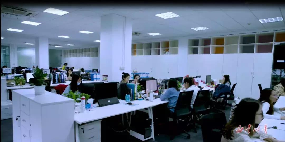 快时尚品牌ur质量,小众时尚品牌ur