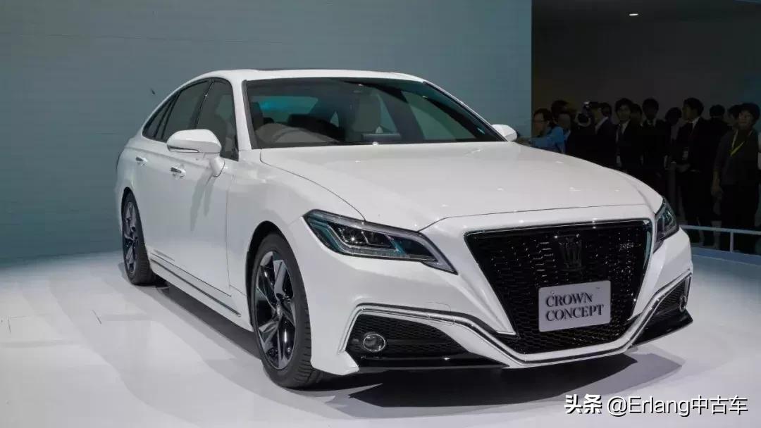 情怀皇冠最经典的12代,全新十六代丰田皇冠
