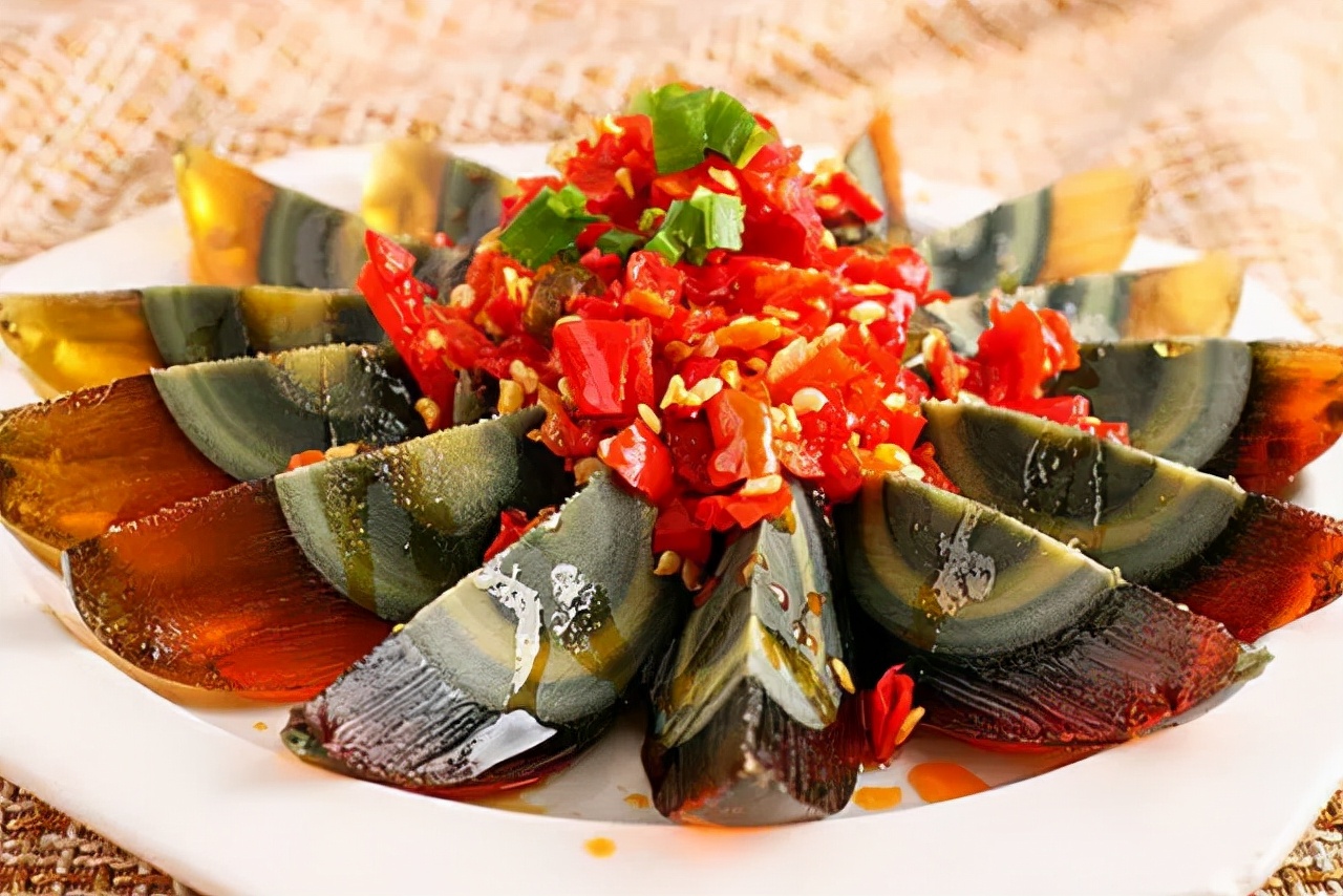 一颗鸡蛋的冒险之旅,一颗鸡蛋的旅行游戏