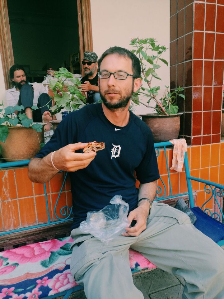 路边切糕为何这么贵,切糕为什么这么贵呢