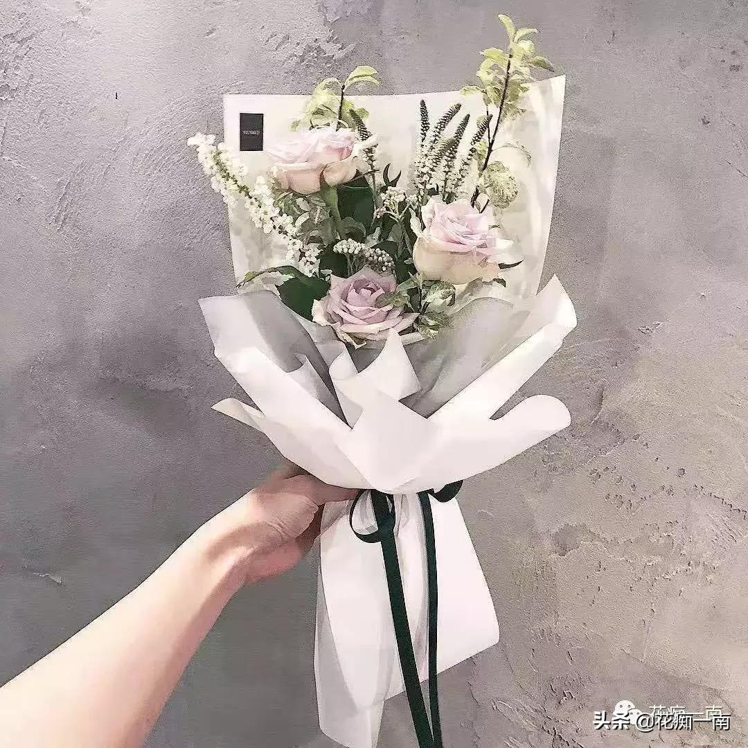 教师节应该送老师什么花用纸叠,教师节送花送什么花图片