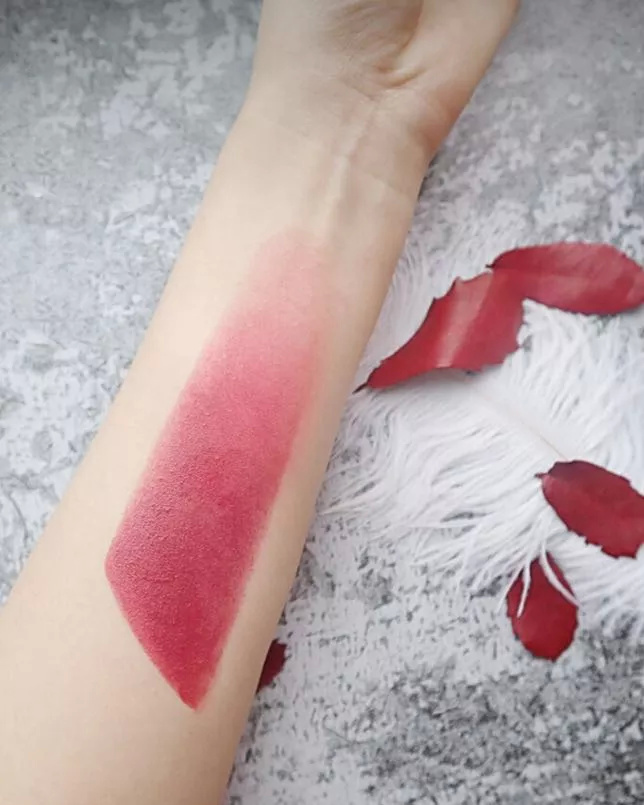 适合16岁女生的大牌口红,选对口红做个精致的猪猪女孩