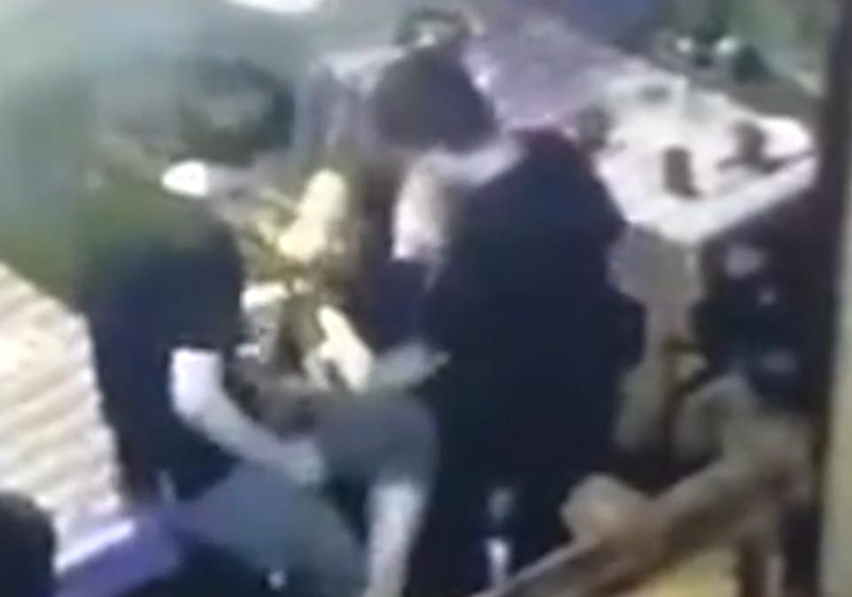 李心草同学回忆：待人真诚被叫草哥，曾称自杀的人最愚蠢，同学听到死讯后，浑身冰凉瘫在椅子上