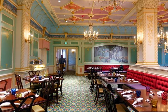 上海迪士尼酒店两天一夜攻略,上海迪士尼攻略带孩子怎么玩