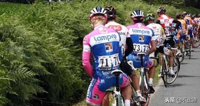 穿骑行服怎么上厕所,穿骑行服如何上厕所