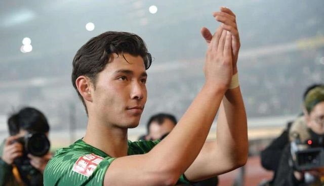 有人艰苦*薪讨**，有人撤销一队报名，几名处于危机之中的归化球员