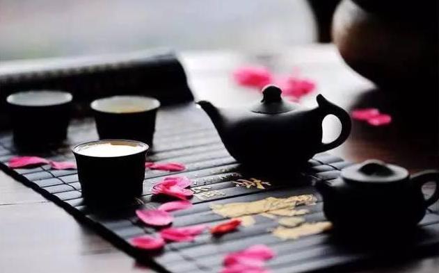 人生不如意时怎么做才能时来运转,人生不如意的时候怎么度过逆境