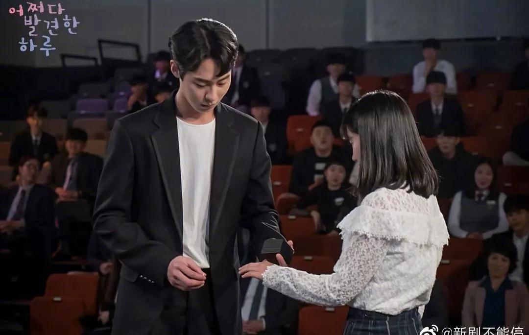 接班《鬼怪》的高分韩剧这女主的颜值也太平平无奇了…