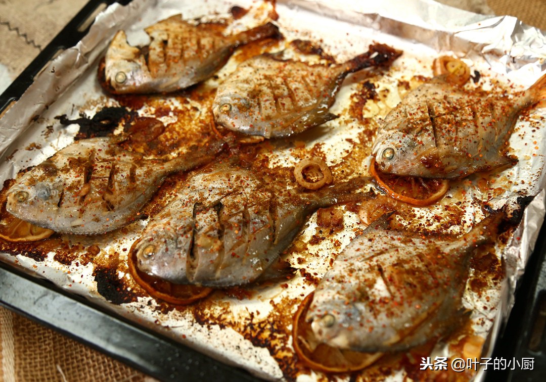 一种既好吃刺又少还不贵的鱼,最适合烤着吃的淡水鱼