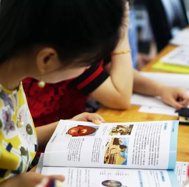 「西安」成为葡萄酒达人1月UAWSWSET第二级葡萄酒与烈酒认证课