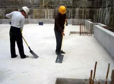 灞嬮潰闃叉按鍗锋潗鏂藉伐浠锋牸,灞嬮潰闃叉按鑷矘鍗锋潗鏂藉伐