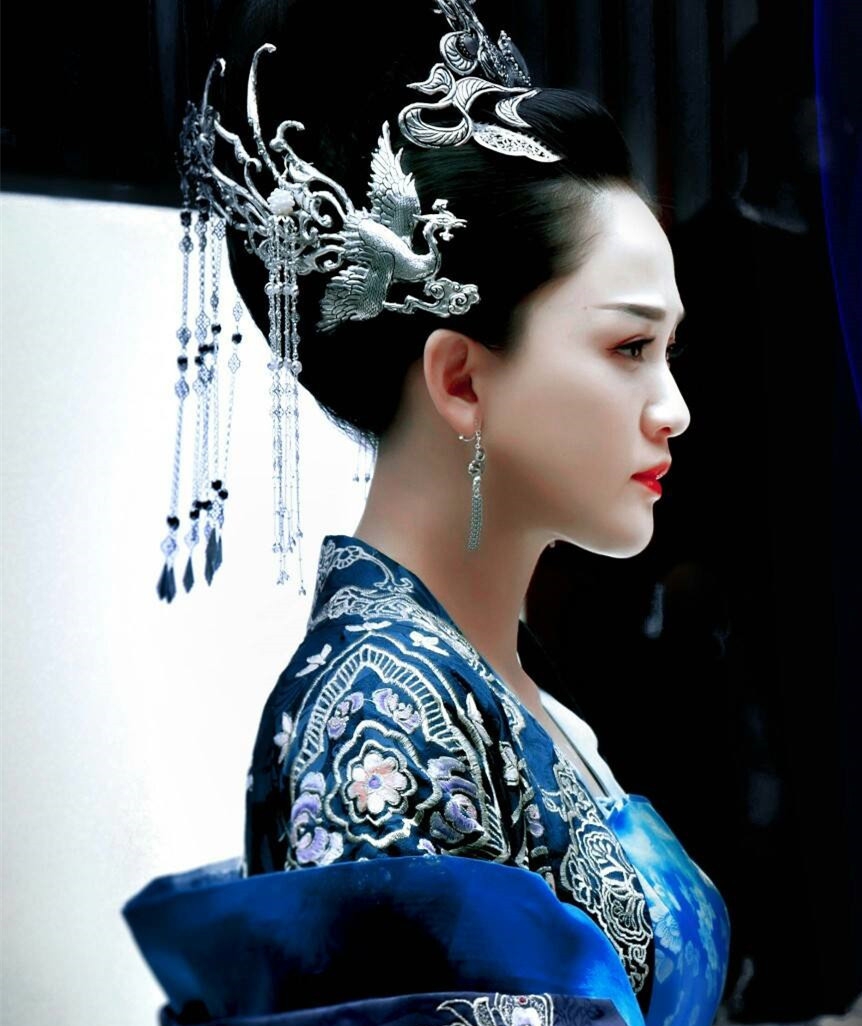 隋文帝选杨广当太子是选错了，但若让杨勇继位，隋朝也许崩得更快