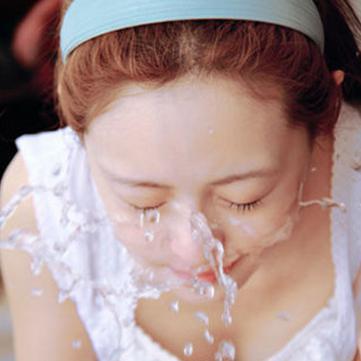 白醋加蜂蜜洗脸的正确方法,白醋洗脸的正确方法祛痘