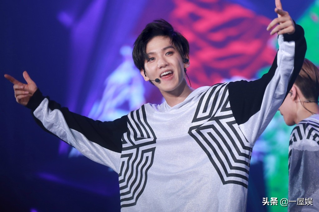 边伯贤怼粉丝日常,边伯贤怼粉丝完整版